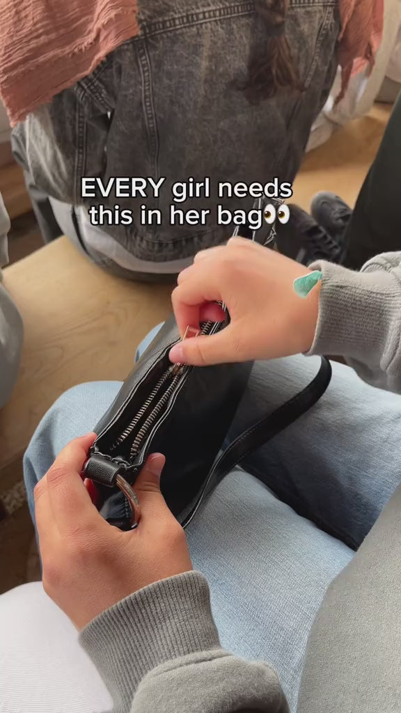 Velora™ Wireless Hair Straightener | Smooth Hair Anytime, Anywhere video